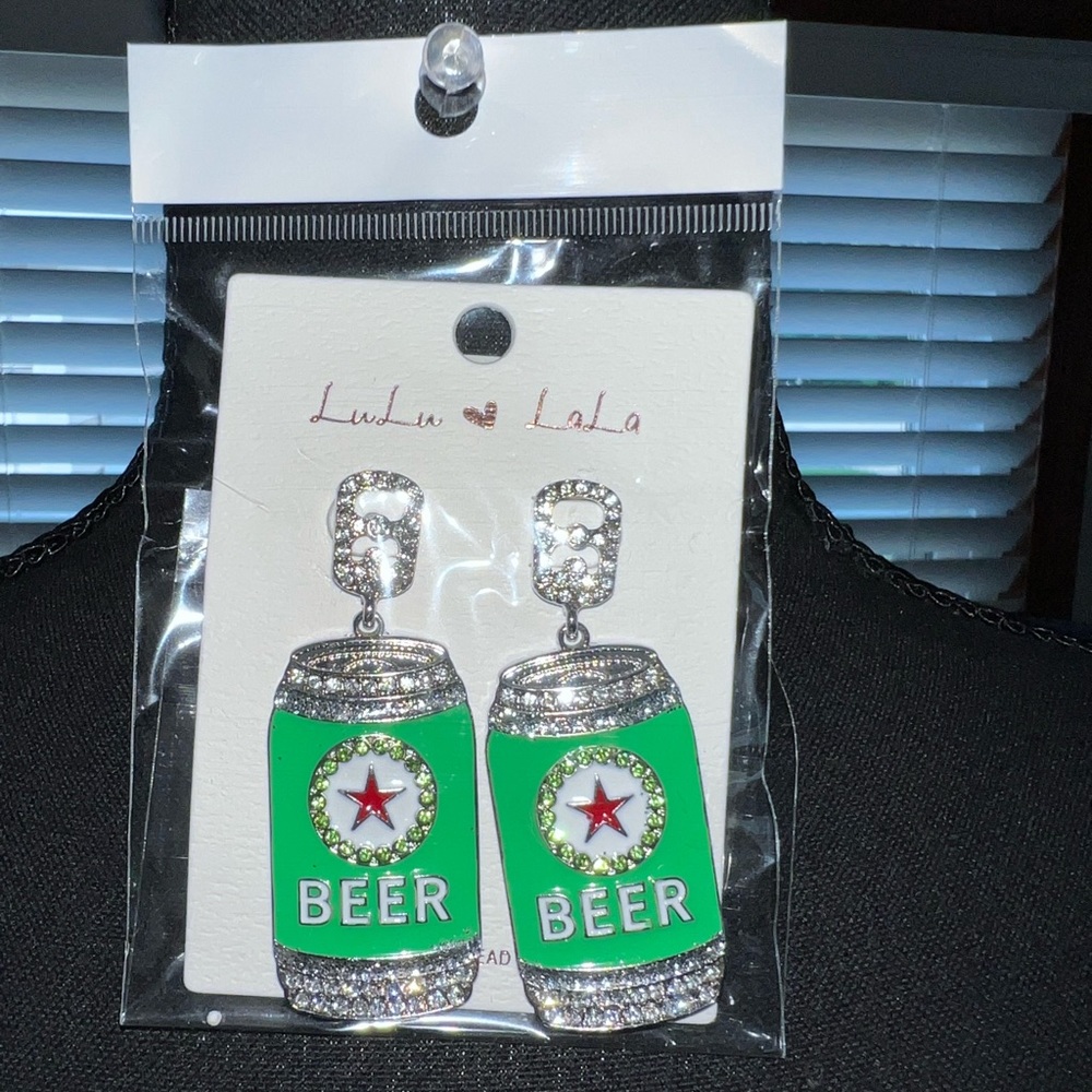 Beer Earrings 🤍✨